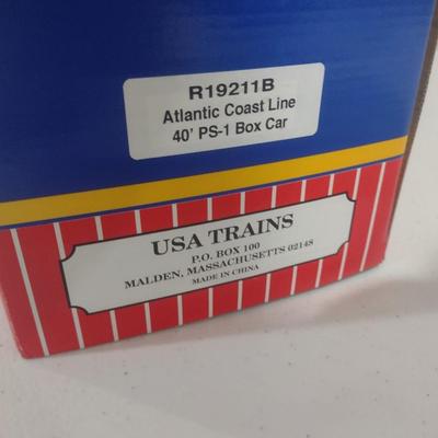 USA Trains 1:29 Scale Atlantic Coast Line 40' Box Car R19211B with Box (#27)
