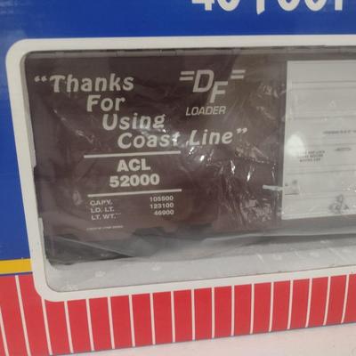 USA Trains 1:29 Scale Atlantic Coast Line 40' Box Car R19211B with Box (#27)