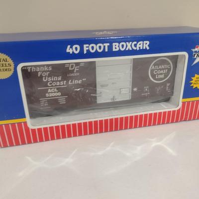 USA Trains 1:29 Scale Atlantic Coast Line 40' Box Car R19211B with Box (#27)