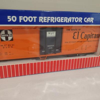 USA Trains 1:29 Scale Santa Fe Route of 'El Capitan' Refrigerator Car R16700 with Box (#28)