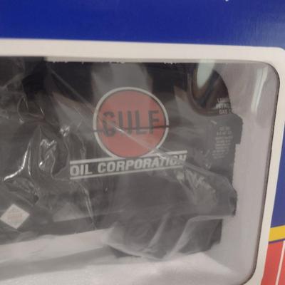 USA Trains 1:29 Scale Gulf Corporation Single Dome 10,000 Gallon Tank Car R15119 with Box (#29)