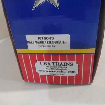 USA Trains 1:29 Scale Trump Make America Even Greater Refrigerator Car R16043 with Box (#34)