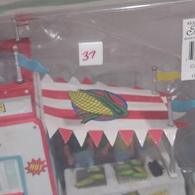 Lemax Village Collection Scale Size Grilled Corn Stand with Box (#37)