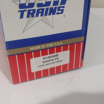 USA Trains 1:29 Scale Santa Fe Steel Box Car R19048B with Box (#39)