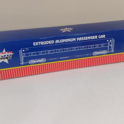 USA Trains 1:29 Extruded Aluminum Santa Fe Super Chief Observation Car R31000 with Box (#47)