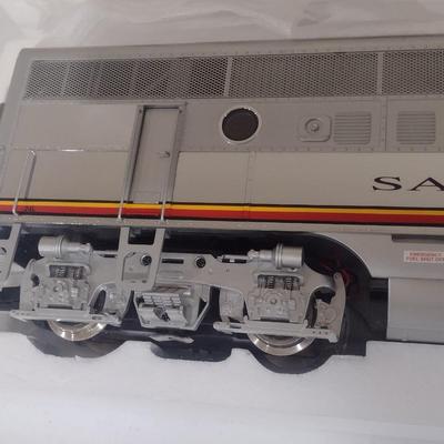 USA Trains 1:29 Limited Edition 99/175 Santa Fe Warbonnet Dual EMD 3 Locomotive Set Chrome Finish R22271 with Box