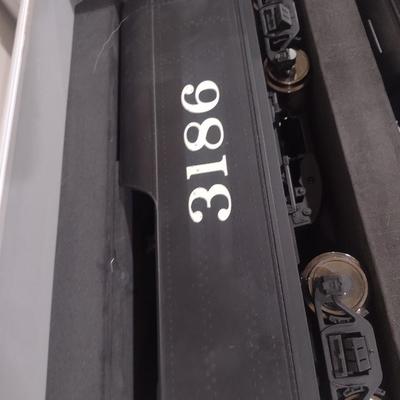 Aristo Craft Train Rare 1:29 Scale Steam Locomotive 3186 with Coal Tender Car in Aluminum Carry Case