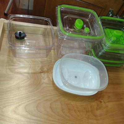 Food Saver Fresh Saver Vacuum System with Hard Plastic Containers