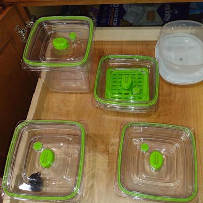 Food Saver Fresh Saver Vacuum System with Hard Plastic Containers