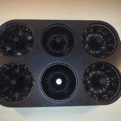 Nordic Ware Baby Bundt Six Cavity Pan- Three Assorted Designs