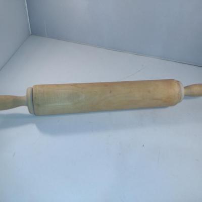 Nicely Made Wooden Rolling Pin