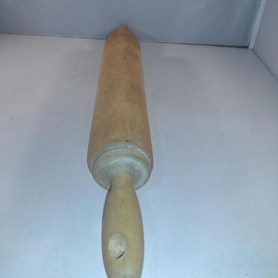 Nicely Made Wooden Rolling Pin