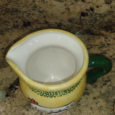 Pair of Decorative Chicken Design Ceramic Pitchers