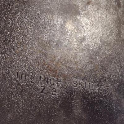 Cast Iron Skillet- 10 1/2" in Diameter