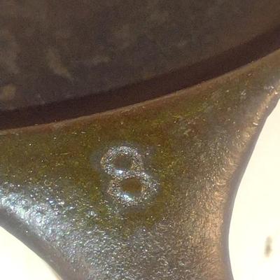 Cast Iron Skillet- 10 1/2" in Diameter