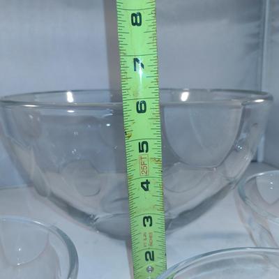 Four Piece Salad/Serving Bowl Set- Frosted Leaf Design