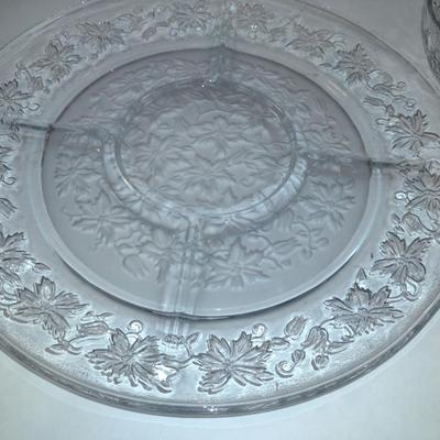 Poinsettia Design Serving Platter and Dip Bowl Set