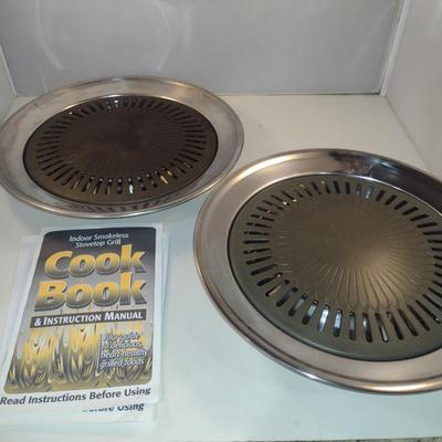 Pair of Smokeless Stovetop Grills with Booklet