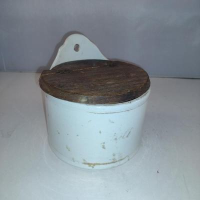 Salt Cellar with Wooden Lid