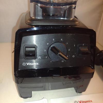 Vitamix E320 High Performance Blender with Cookbook