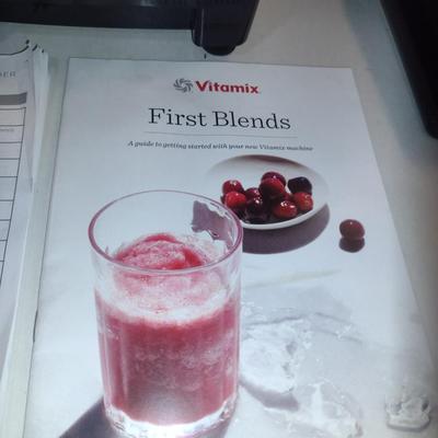 Vitamix E320 High Performance Blender with Cookbook