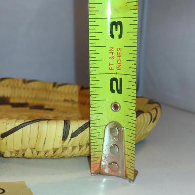 Pair of Papago Indian Baskets- Yucca and Devil Claw