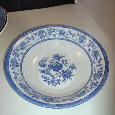 Pair of Porcelain Vegetable Bowls- Pier 1 and Churchill