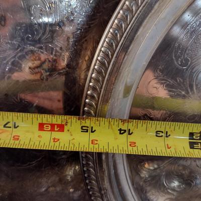 Collection of Metal Serve Ware- Trays and Bowls