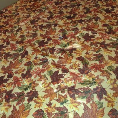 Autumn Design Table Coverings and Napkins (#2)
