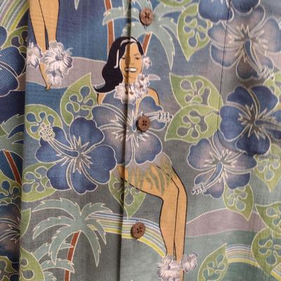 Tommy Bahama Men's Shirt- Size XL