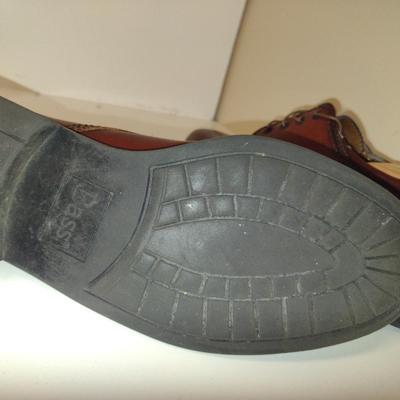 Bass Leather Men's Shoes- Size 9 1/2 Wide (#6)