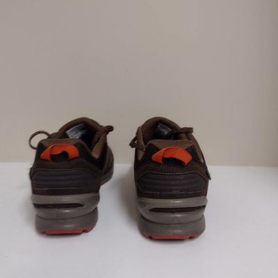 New Balance Men's Shoes- Size 9 1/2 (#7)