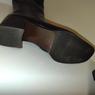 Vero Cuoio Italian Women's Tall Boots- Size 8