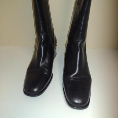 Vero Cuoio Italian Women's Tall Boots- Size 8