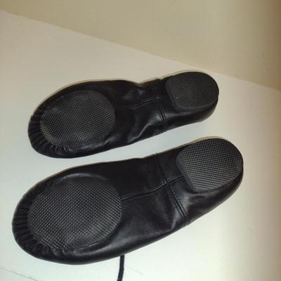 Dance Class Leather Shoes- Size 9