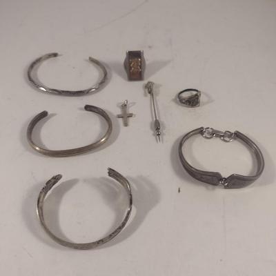 Collection of Silver Tone Jewelry (#17)