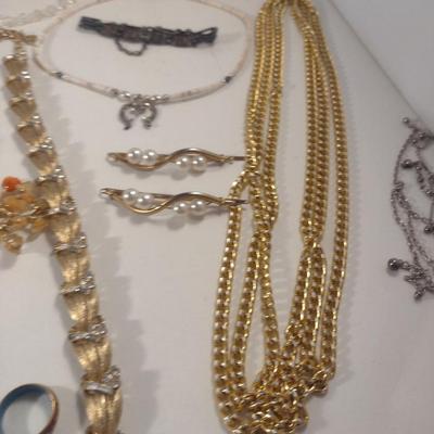 Collection of Fashion Jewelry (#18)