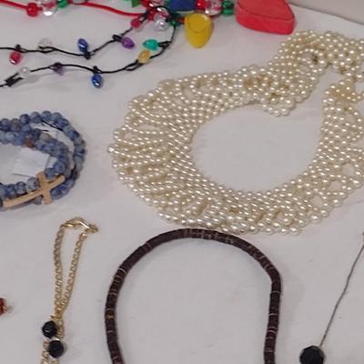 Collection of Fashion Jewelry (#20)