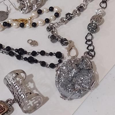 Collection of Fashion Jewelry (#20)