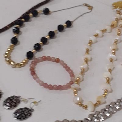 Collection of Fashion Jewelry (#20)