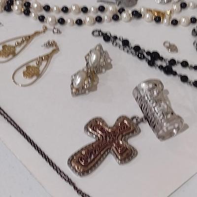 Collection of Fashion Jewelry (#20)