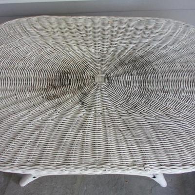 Antique White Wicker Side Table (FP)