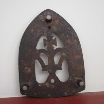 Vintage Sad Iron Trivet Colebrookdale Iron Co. Pottstown PA. (LR)