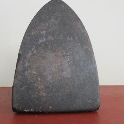 Antique Cast Sad Iron Kitchen Doorstop (LR)