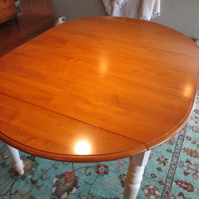 Ethan Allen Casual Dining Table (K)