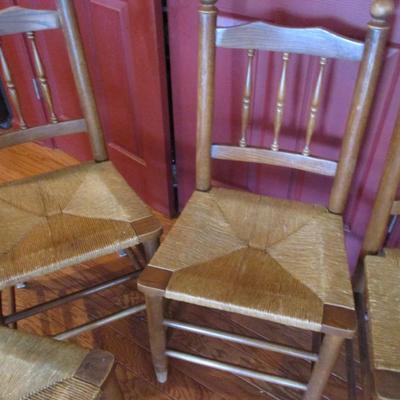 Set Of 4 Spindle Back Dining Room Chairs With Rush Seats (K)