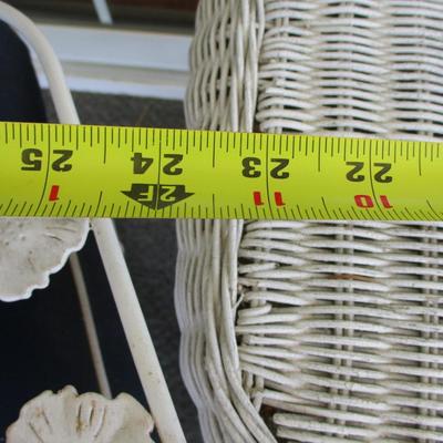 Antique White Wicker Side Table With Magazine Shelf (SR)