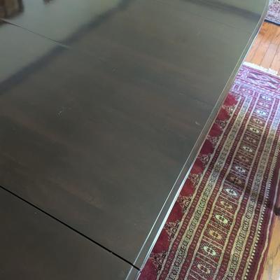Dining Room Table With Two Leaves & Pad (DR)
