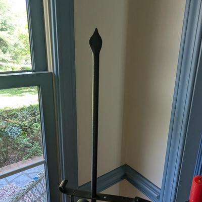 Wrought Iron Candle Holder (DR)