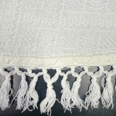 Vintage Round White Cotton Tablecloth with Fringe